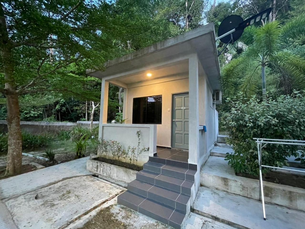 Pangkor Nature View House Homestay
